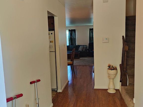 3rd image of 3622 Waterwheel Sq