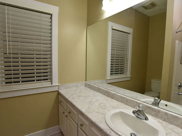 362 Bristol Way — Photo 6