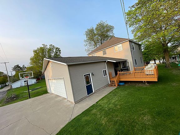 4th image of this home