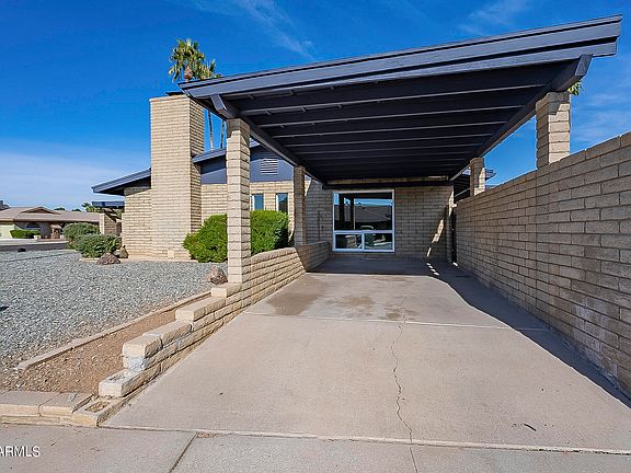 3rd image of 8407 N 46TH Avenue