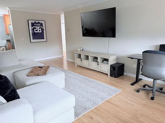 3rd image of 3150 Excelsior Blvd APT 313