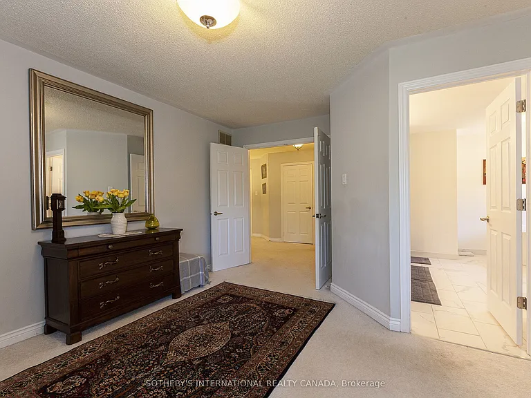 2074 Brays Ln — Photo 16