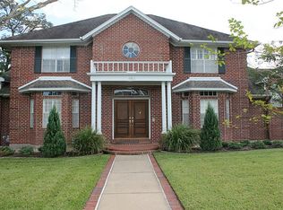 4311 Birchcrest Ln, Bryan, TX 77802