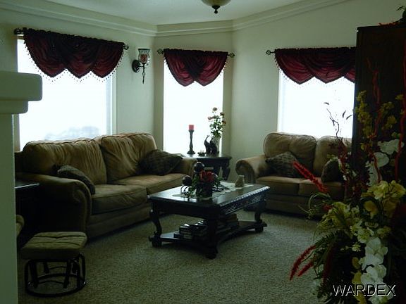 3rd image of 3871 Duke Dr