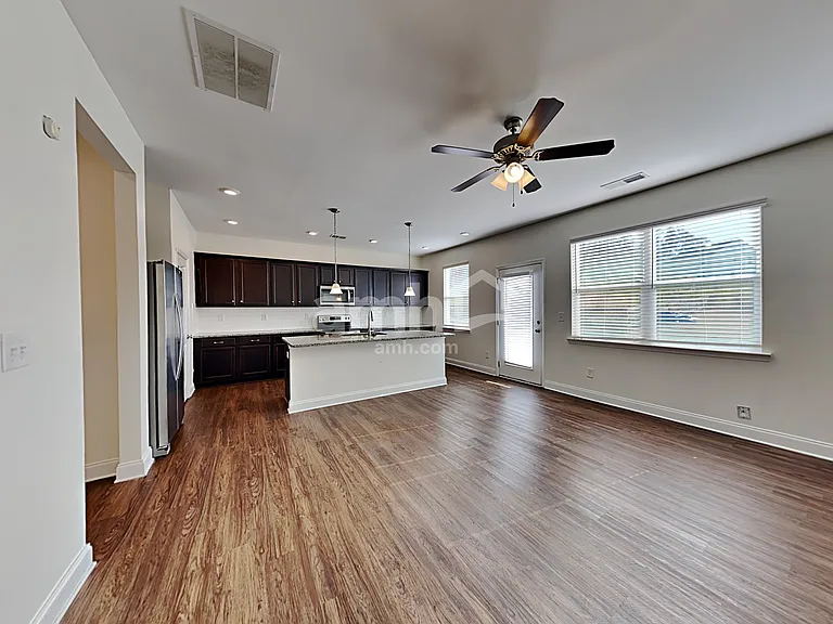 3337 Okelly Dr — Photo 3