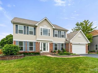 1849 Garfield Ave, Aurora, IL 60506