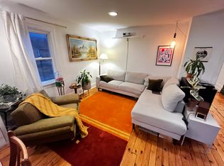 88 Albany Ave FLOOR 3, Toronto, ON M5R3C3