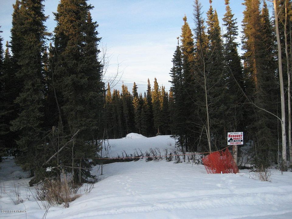 1st image of 29214 Whale Of A Tail Ave