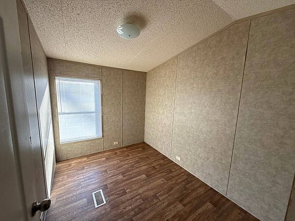 5th image of 271 Harmony Dr #118
