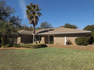 106 Country Club Dr W, Destin, FL 32541