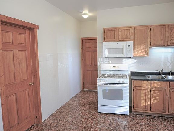 4th image of 1537 S 58th Ave #2F