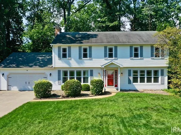 52061 Carriage Hills Dr, South Bend, IN 46635