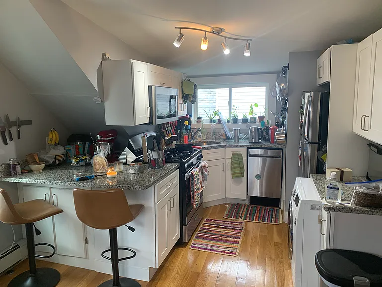 288 Beacon St #2 — Photo 7