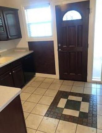 Kitchen w/ 2nd Entrance