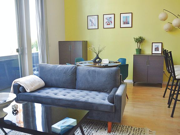 5th image of 155 Harriet St Suite 17