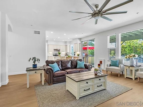 5th image of 10836 Stoney Creek Ct