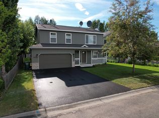 7112 Redhawk Cir, Anchorage, AK 99519