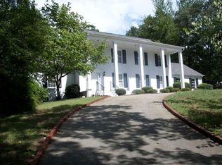 233 Tremont Park Dr SE, Lenoir, NC 28645