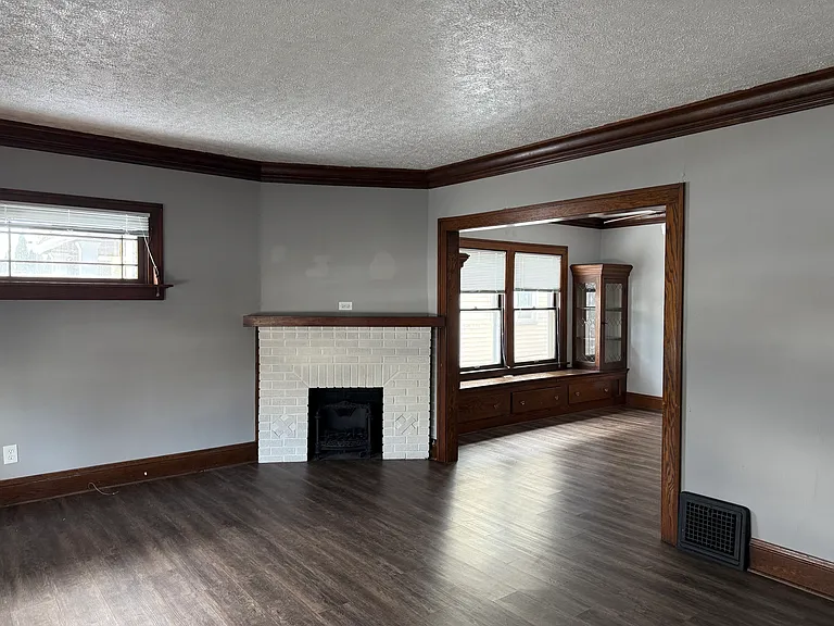 1640 Victoria Ave #1 — Photo 12
