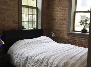 415 S Olde Oneida St APT 105, Appleton, WI 54911