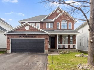 1165 Klondike Rd, Ottawa, ON K2W1C8