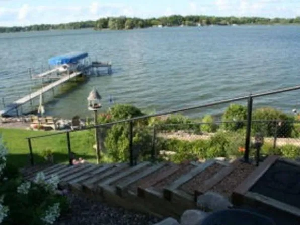 4210 W Arm Dr, Spring Park, MN 55384