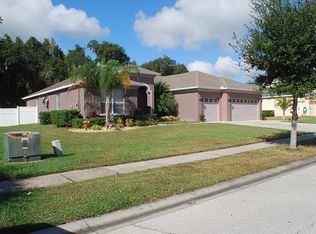 4806 Lakes Edge Ln, Kissimmee, FL 34744