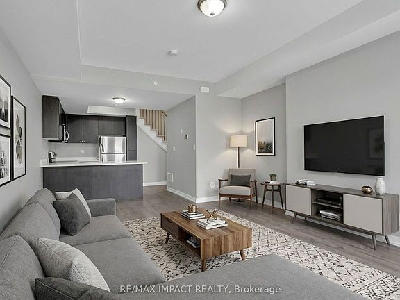 4th image of 1555 Kingston Rd #204