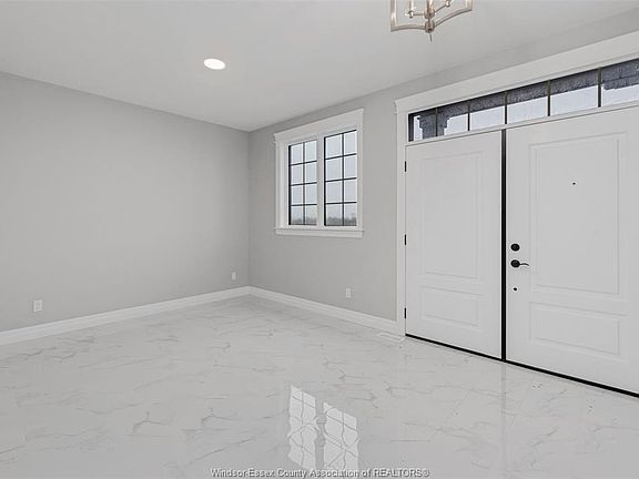 5th image of 59 Belleview Dr