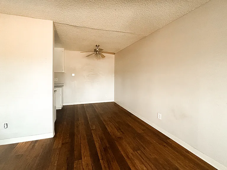 9765 Marilla Dr #52 — Photo 10