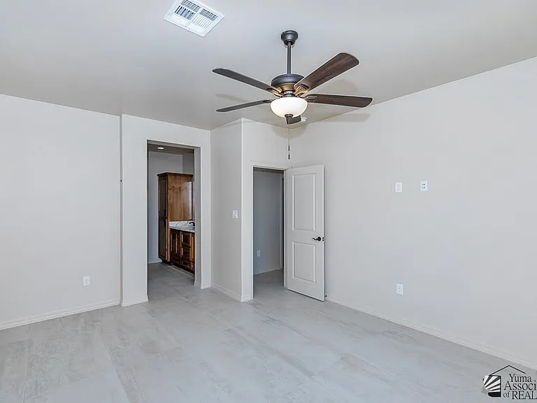 12633 E 51st Pl — Photo 17