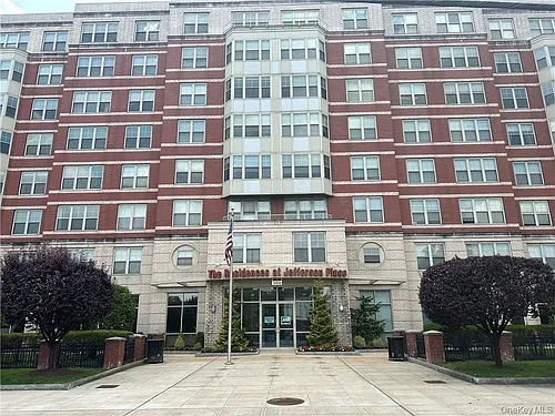 300 Mamaroneck Ave Photo 1