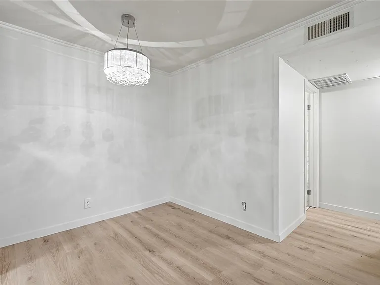 23663 Park Capri #110 — Photo 20