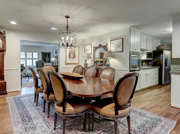 4614 Verone St, Bellaire, TX 77401