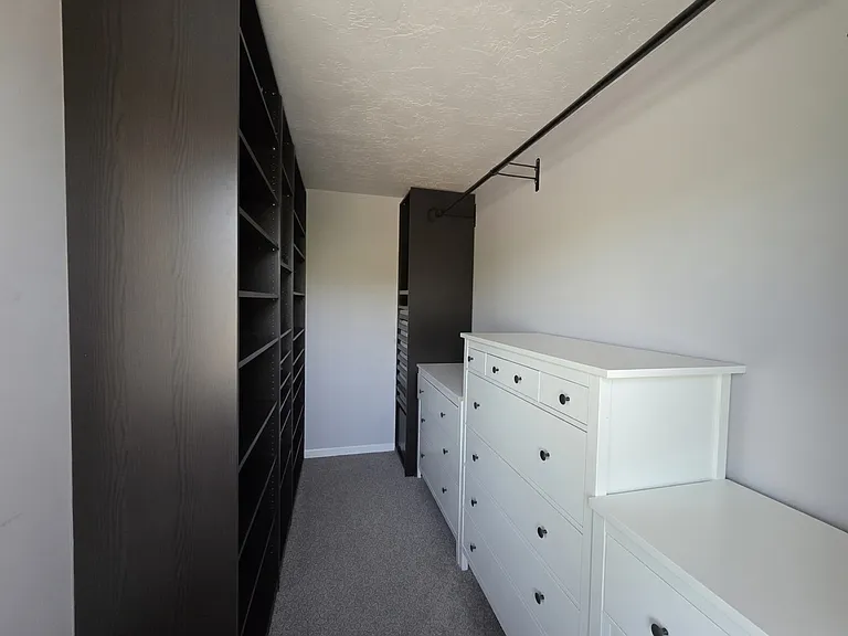 1561 W Ponderosa Ln — Photo 23