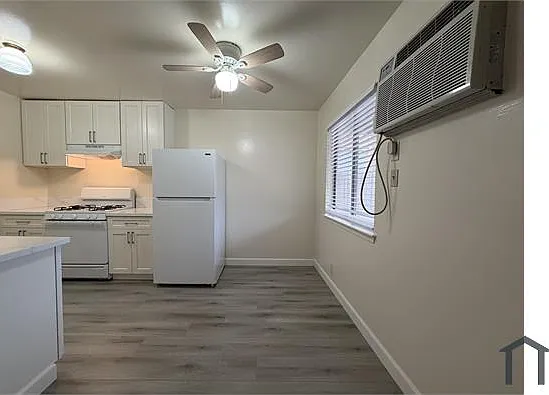 113 Cedar St #4 — Photo 6