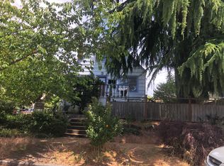 3402 41st Ave SW, Seattle, WA 98116