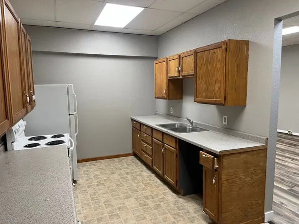 Atwater Apartment, 110 3rd St N #7, Atwater, MN 56209