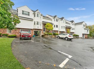 175 Tall Oaks Dr UNIT B, Weymouth, MA 02190