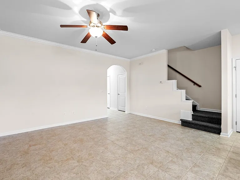 453 Christiane Way — Photo 14