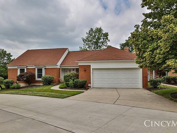 2nd image of 3040 Country Woods Ln
