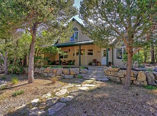 37 Peacock Ln, Tijeras, NM 87059