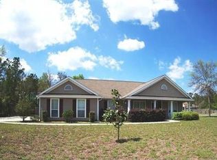 40 Ferrier Ln, Crawfordville, FL 32327
