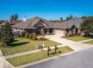 29 Madiera Dr, Freeport, FL 32439
