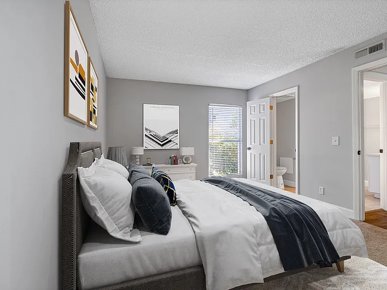 Avina North Apartments — Photo 15