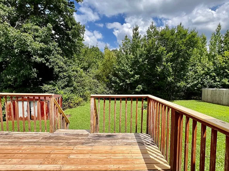 407 Donna Dr — Photo 15