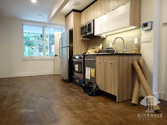 Rented by Brickwood BWR LLC | media 40