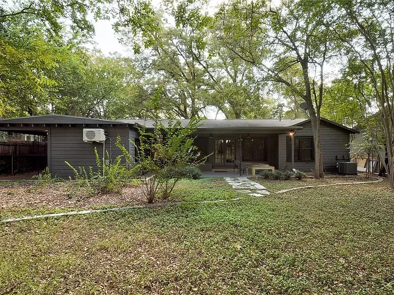 4504 Elwood Rd — Photo 37