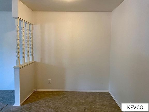 5th image of 1728 Azalea Dr #1