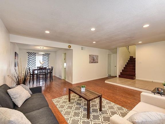 5th image of 7633 McTavish Cir